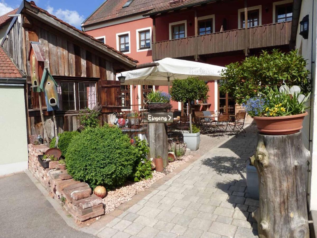 Da'Sporrer Hotel & Wirtshaus ノインブルク・フォルム・ヴァルト エクステリア 写真