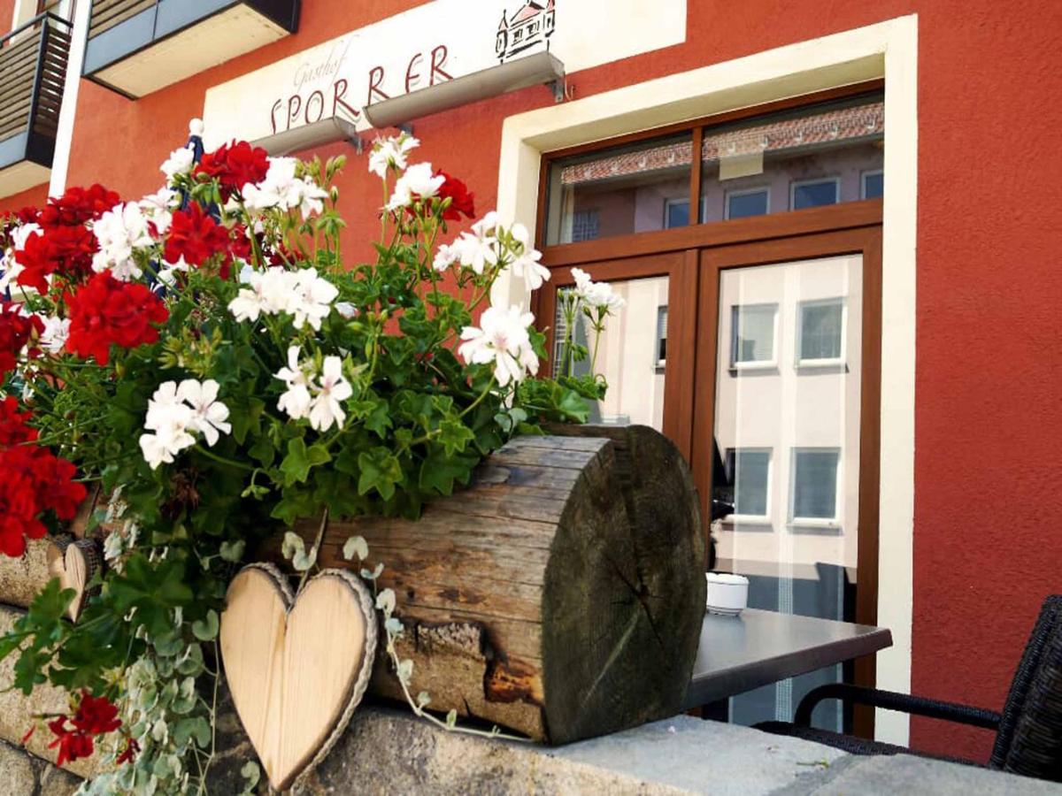 Da'Sporrer Hotel & Wirtshaus ノインブルク・フォルム・ヴァルト エクステリア 写真